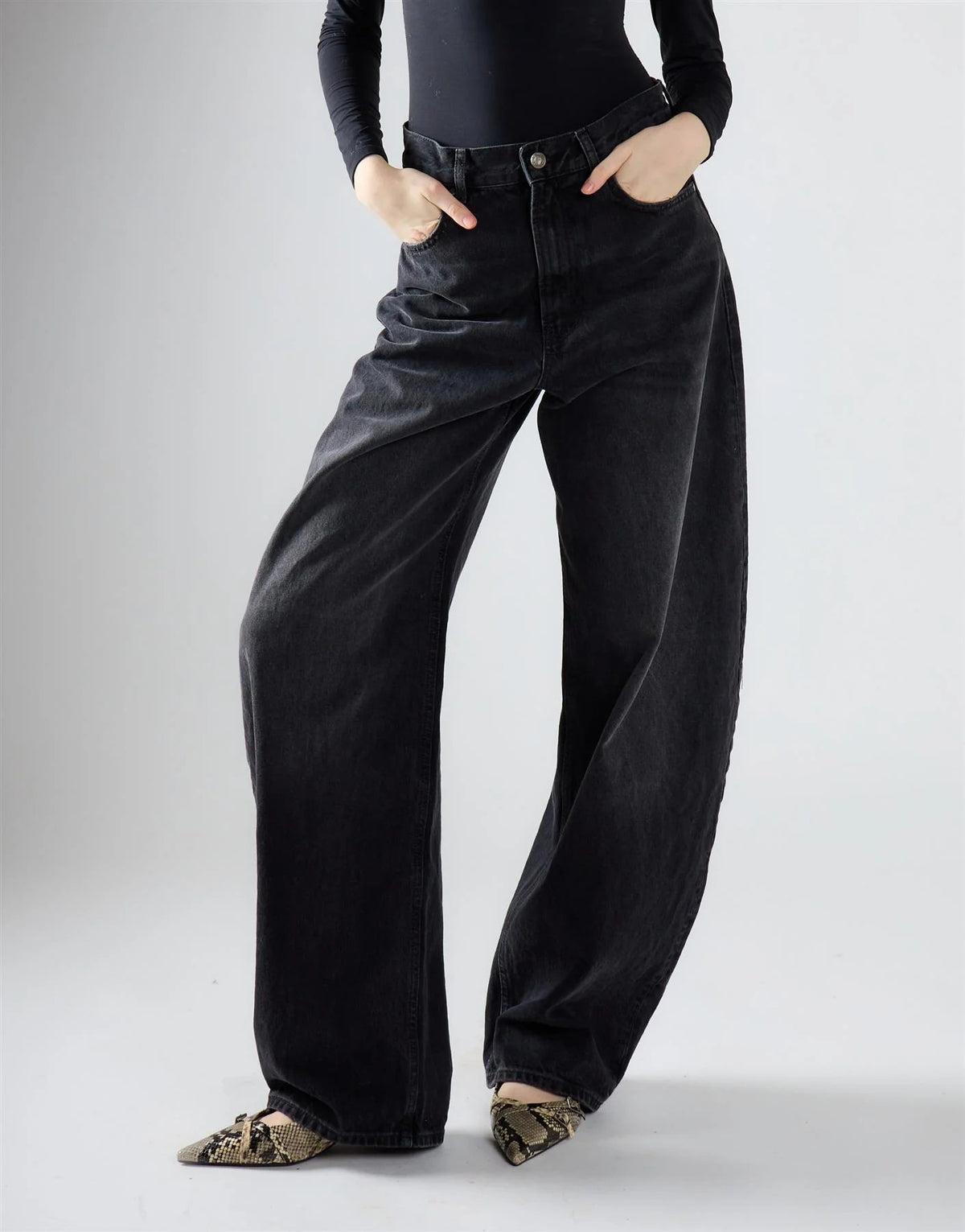 jeans donna balloon nero slavato glamorous KA7715 WASH GLAMOROUS