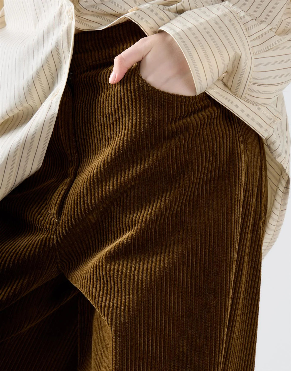 PANTALONE DONNA GAMBA LARGA IN VELLUTO A COSTE OLIVA GLAMOROUS KA7718 OLIVE CORDUROY GLAMOROUS