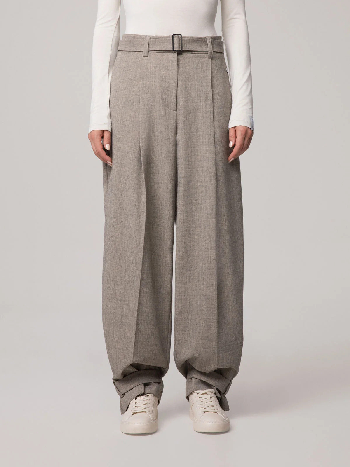PANTALONE DONNA IN POLIVISCOSA CON CINTURINO BEIGE HINNOMINATE HMABW03213 BEIGE HINNOMINATE