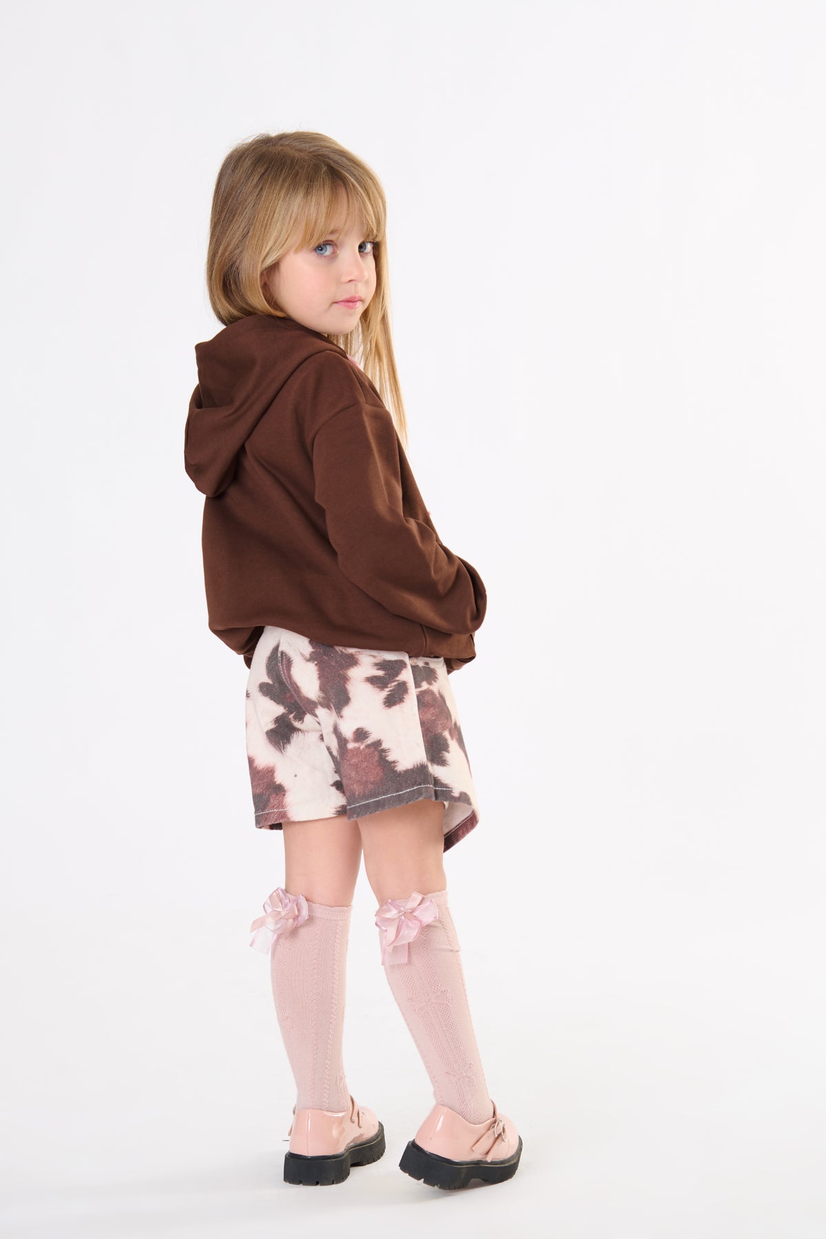 FELPA BAMBINA CON CAPPUCCIO E RICAMO CIOCCOLATO TO BE TOO TB21114W CIOCCOLATO TO BE TOO