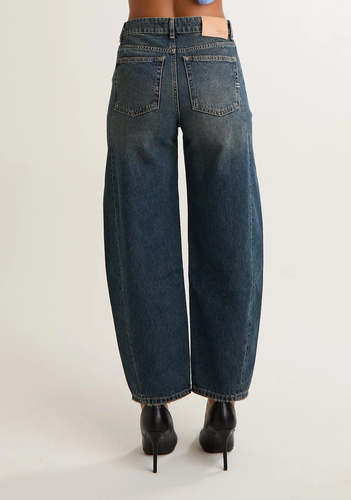 JEANS donna barrel fit sabbiato effetto vintage vicolo DAC5070 DENIM VINTAGE VICOLO