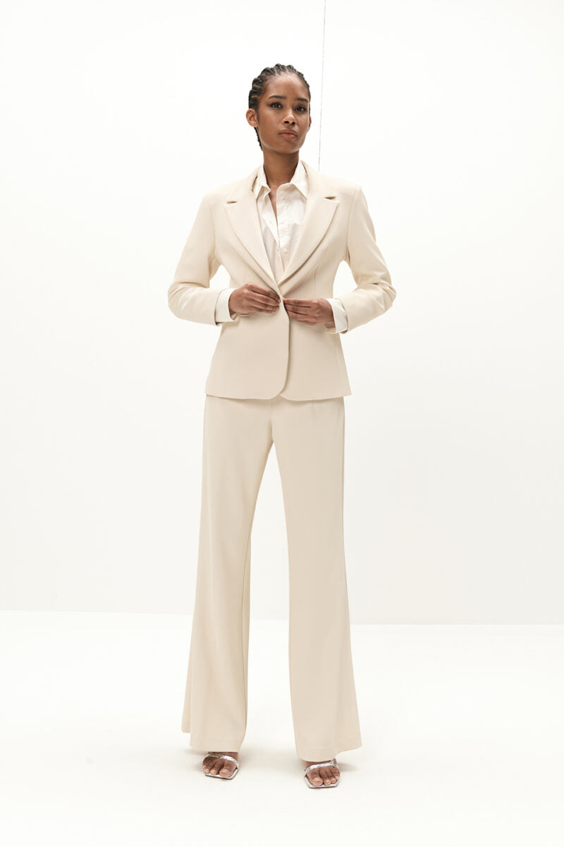 SO ALLURE O33001BUTTER