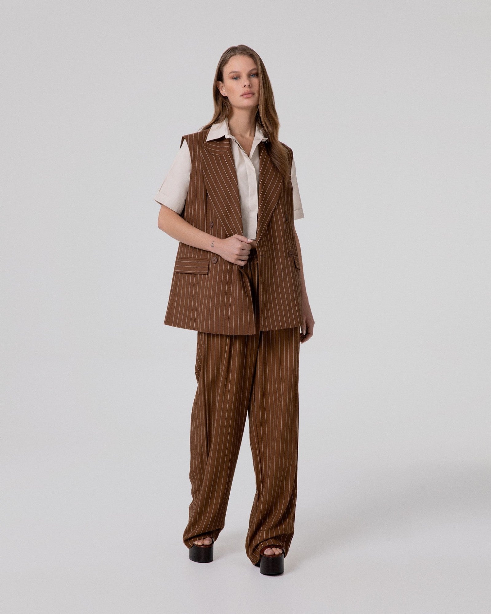 GIACCA DONNA DOPPIOPETTO SMANICATA IN LINO GESSATO MOKA HINNOMINATE HMABW02651 MOKA HINNOMINATE