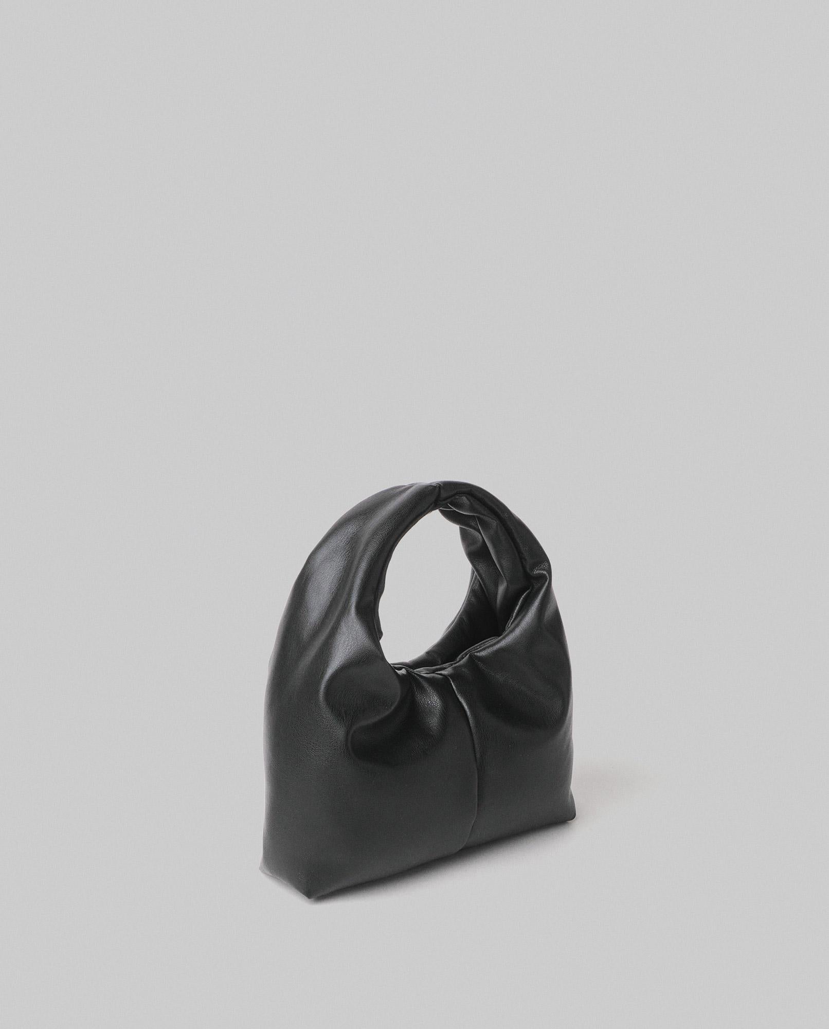 Borsa DONNA PICCOLA In Ecopelle MORBIDA HINNOMINATE HMACW00122 NERO HINNOMINATE