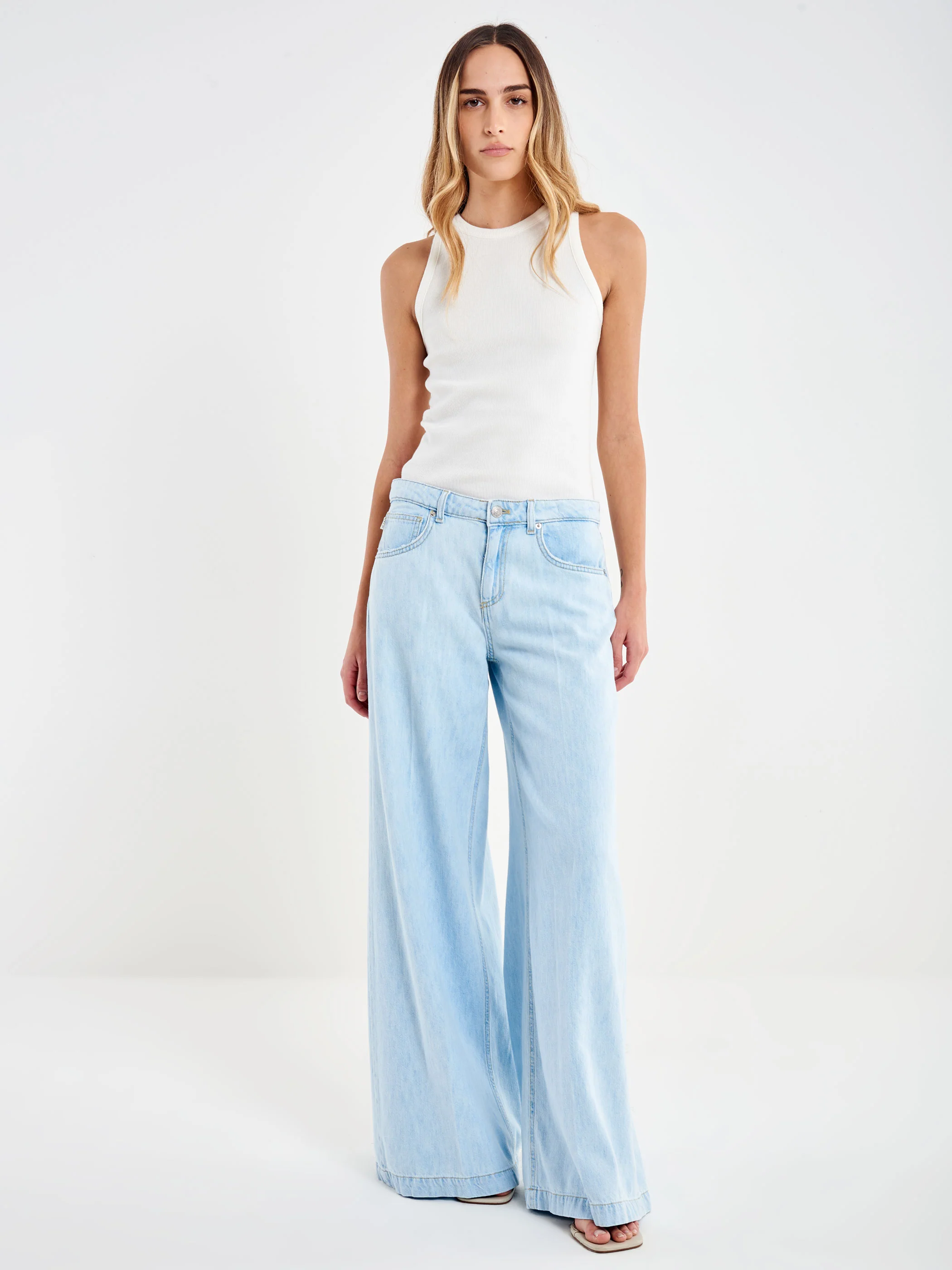 Jeans DONNA Madison Wide Leg Chiaro DENIM VICOLO DAB5023 DENIM CHIARO VICOLO