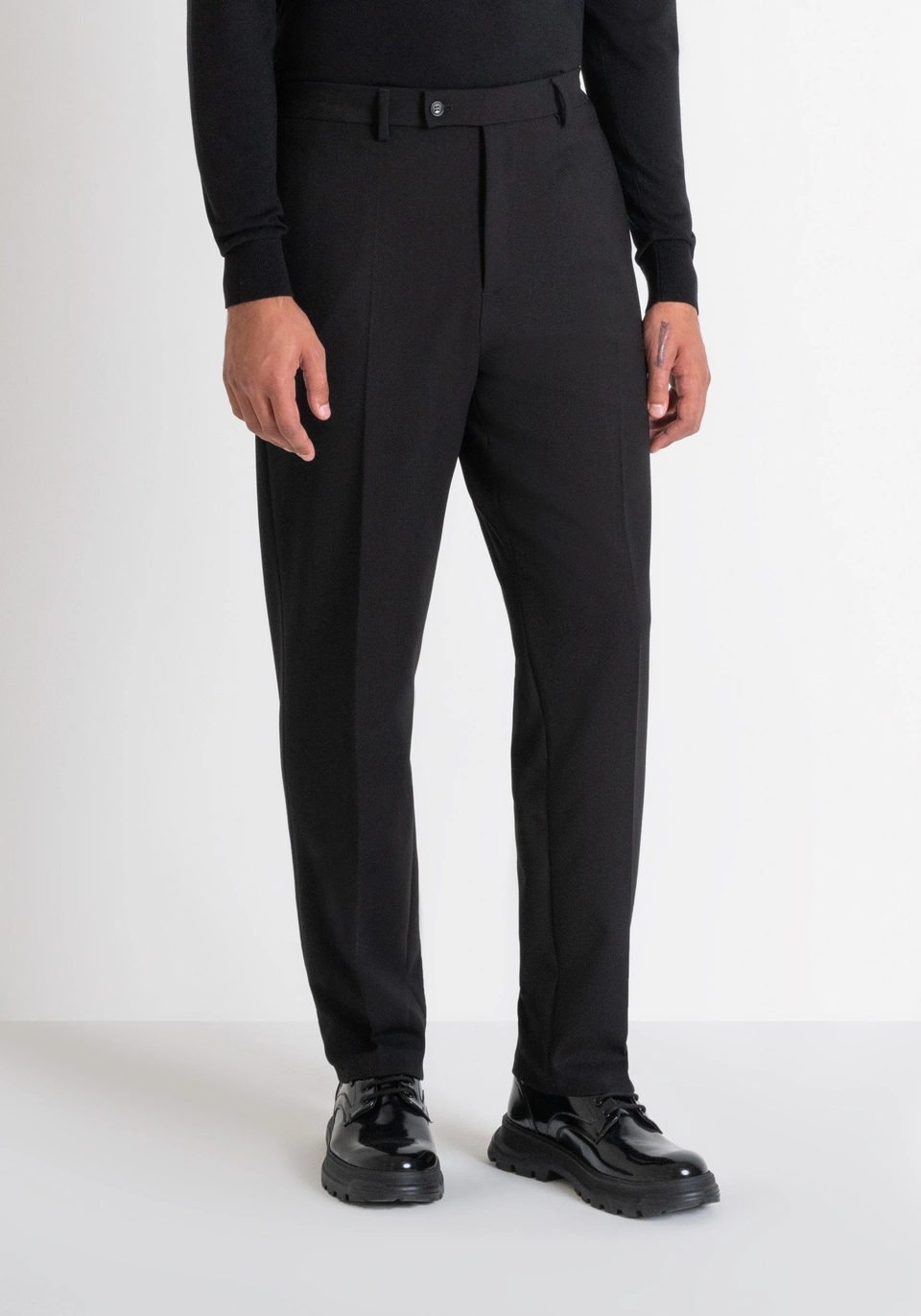 PANTALONI "EVAN" RELAXED FIT IN MISTO LANA E VISCOSA ELASTICA