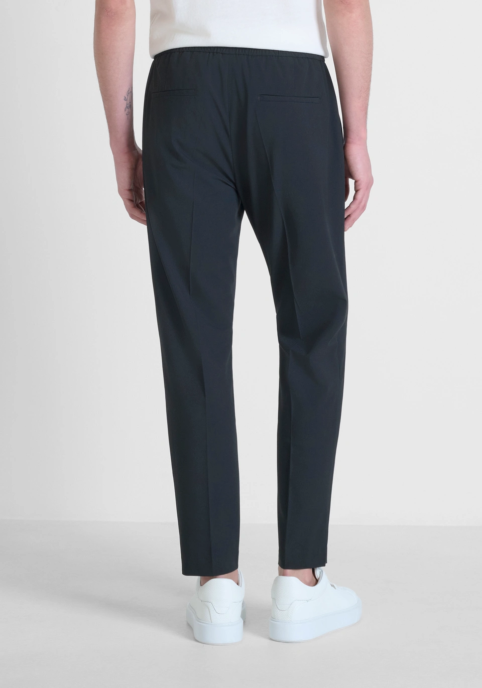 PANTALONI REGULAR FIT "NEIL" IN MISTO VISCOSA ELASTICA MMTR00744 NERO ANTONY MORATO
