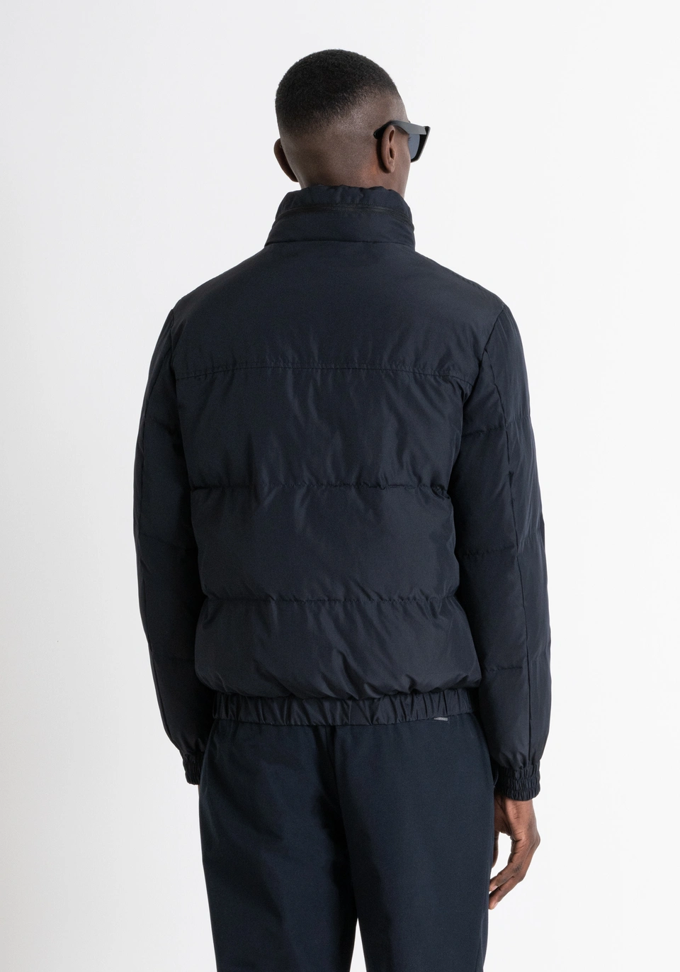 PIUMINO REGULAR FIT BLU CON IMBOTTITURA SINTETICA DUPONT SORONA E LOGO<BR/> MMCO00909 BLU ANTONY MORATO