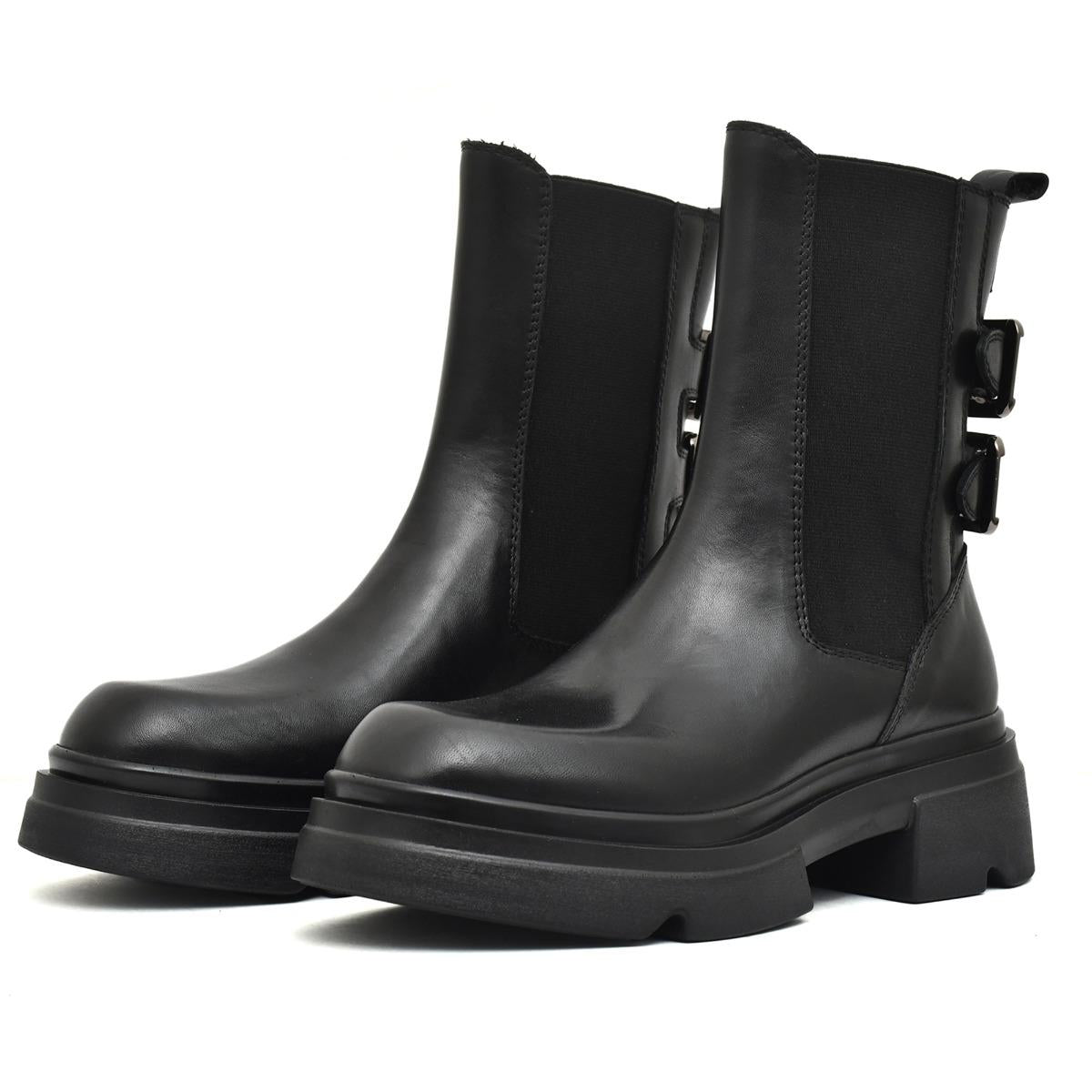 STIVALETTO