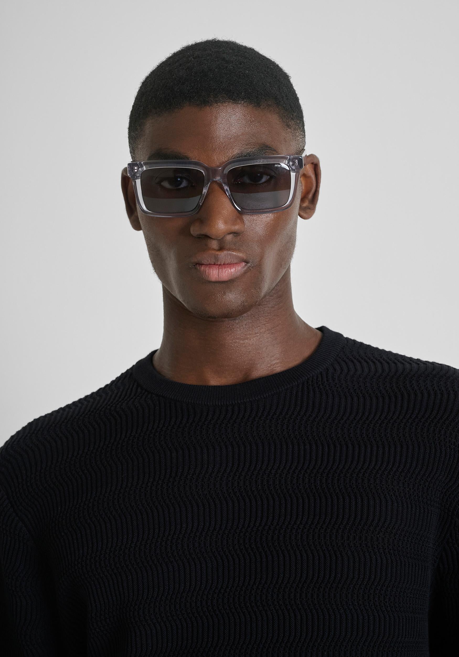 MAGLIA UOMO IN FILATO DI COTONE LAVORATO IN RILIEVO NERO ANTONY MORATO MMSW01578 - YA100071 NERO ANTONY MORATO