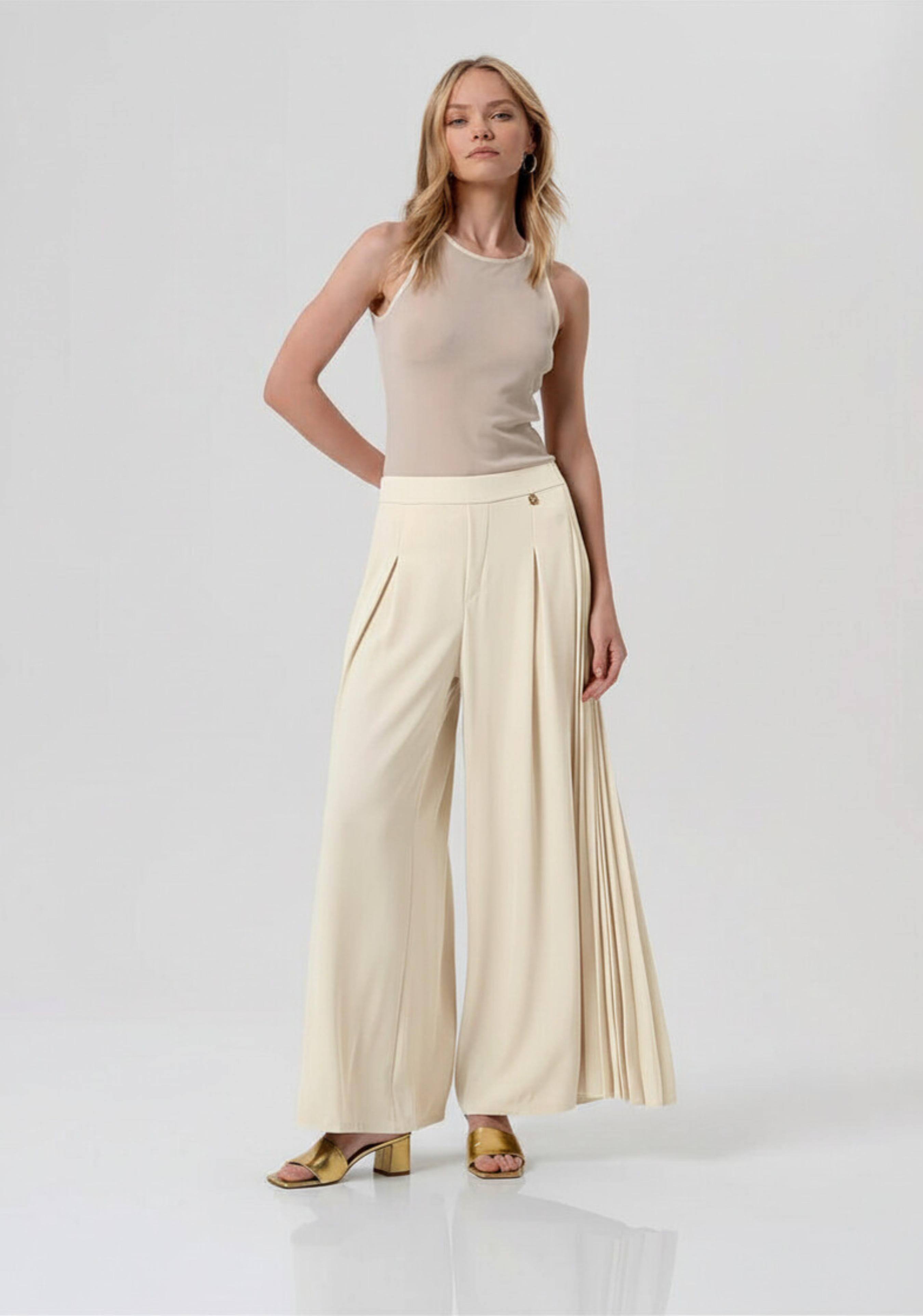 pantalone donna flare con plisse laterale sabbia fracomina FR26SV3018W436F9 SAND FRACOMINA