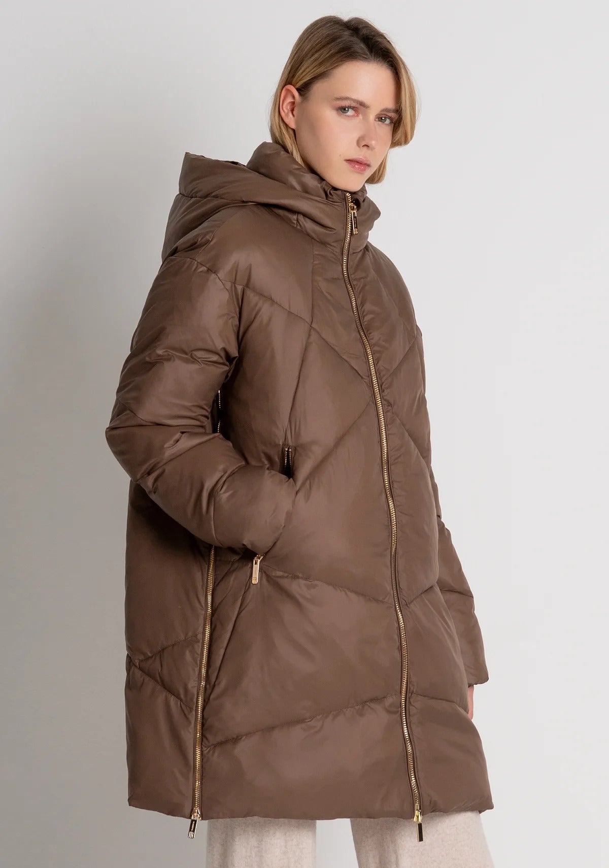 PIUMINO DONNA CON CAPPUCCIO MARRONE FRACOMINA FR26WC3017O46401-I49 MARRONE FRACOMINA 