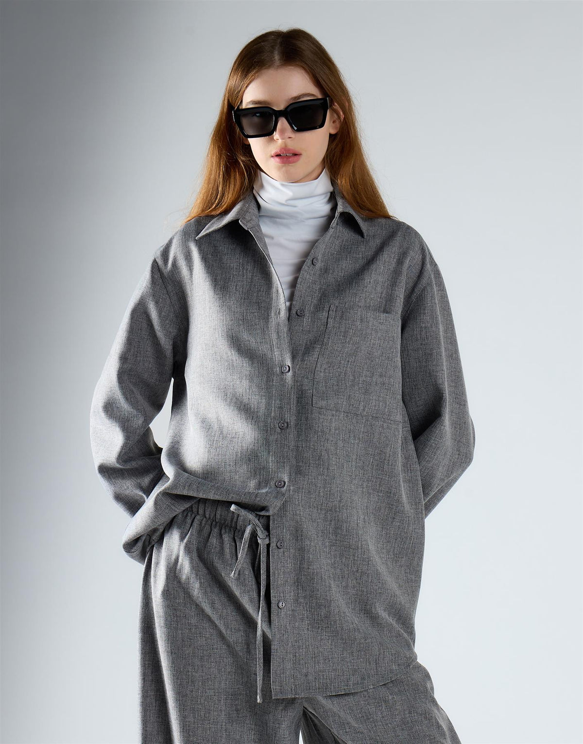 CAMICIA DONNA CON TASCHINO OVERSIZE GRIGIA GLAMOROUS NW0079 MID GREY GLAMOROUS 