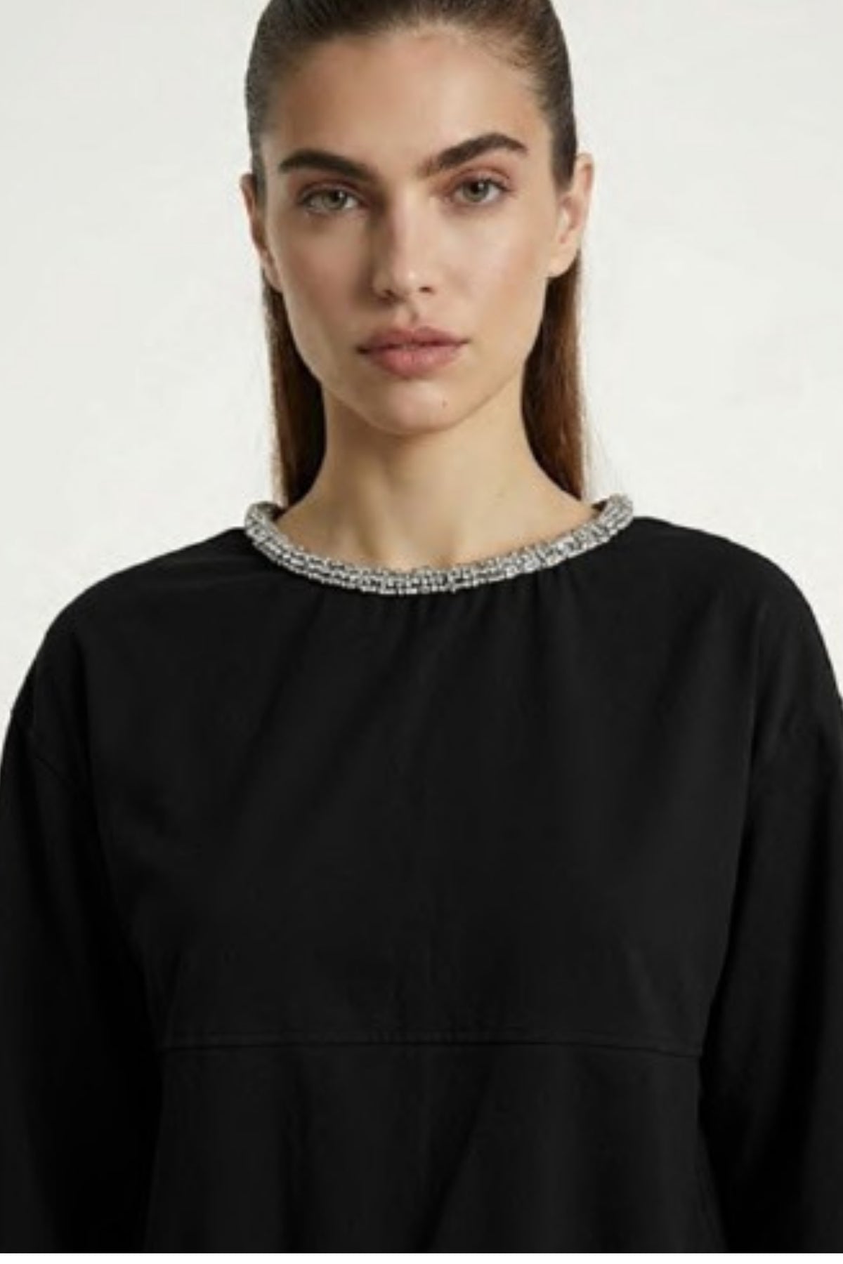 FELPA DONNA GIROCOLLO CON APPLICAZIONI NERO JIJIL JPI26FP066 NERO JIJIL 