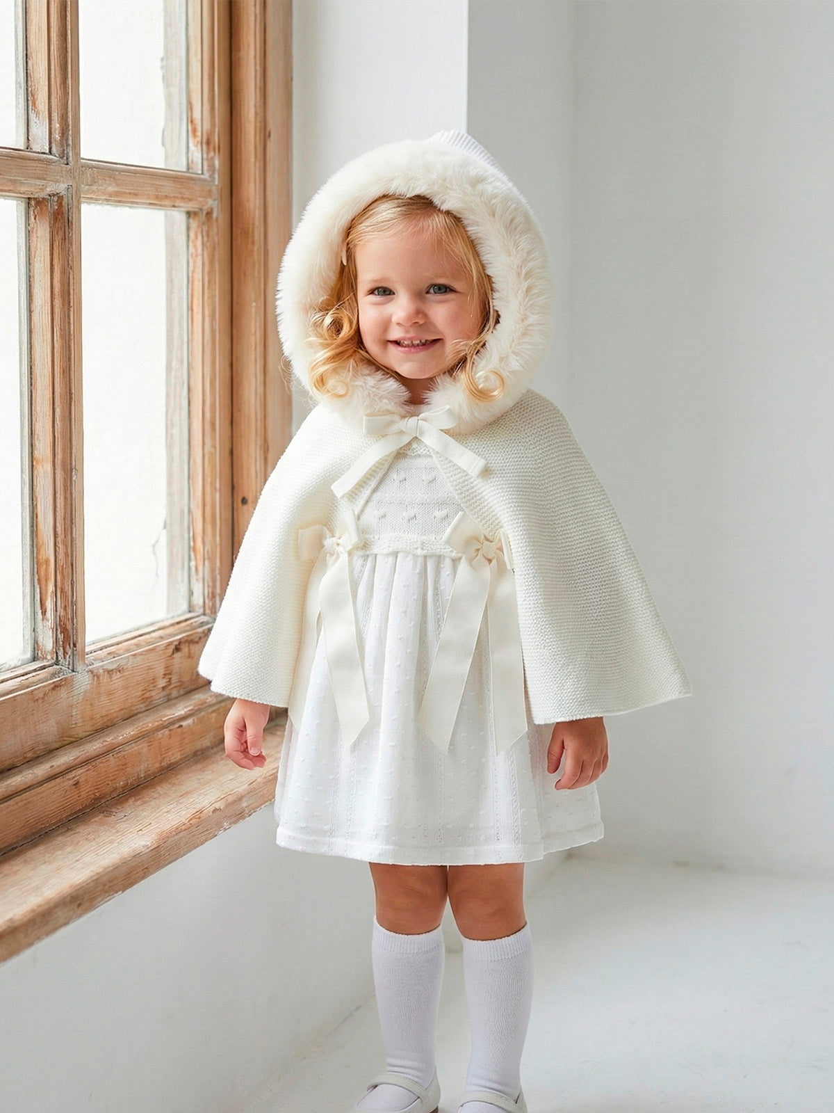 Mantella lavorata a maglia con cappuccio 0291 CRUDO MAC ILUSION KIDS 