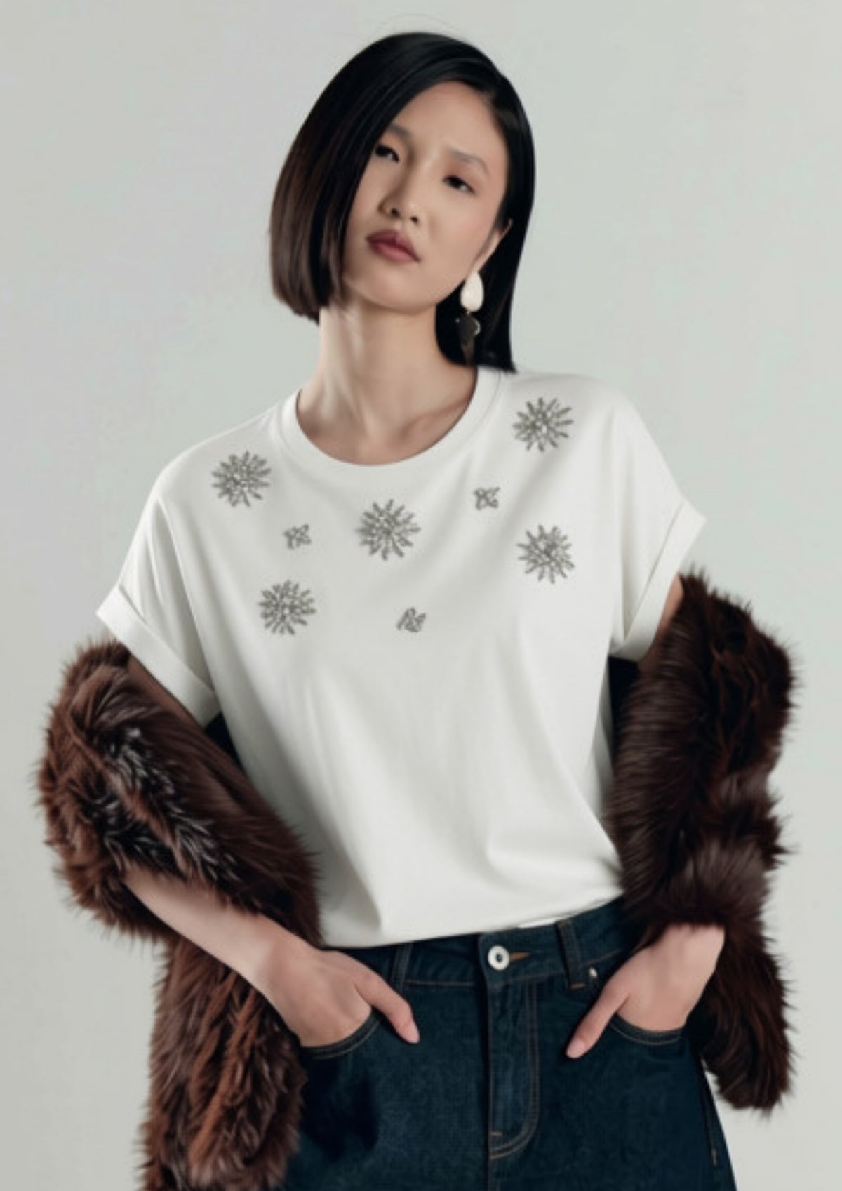 t-shirt donna mezza manica oversize con strass bianco shiki SK2627092 BIANCO SHIKI 