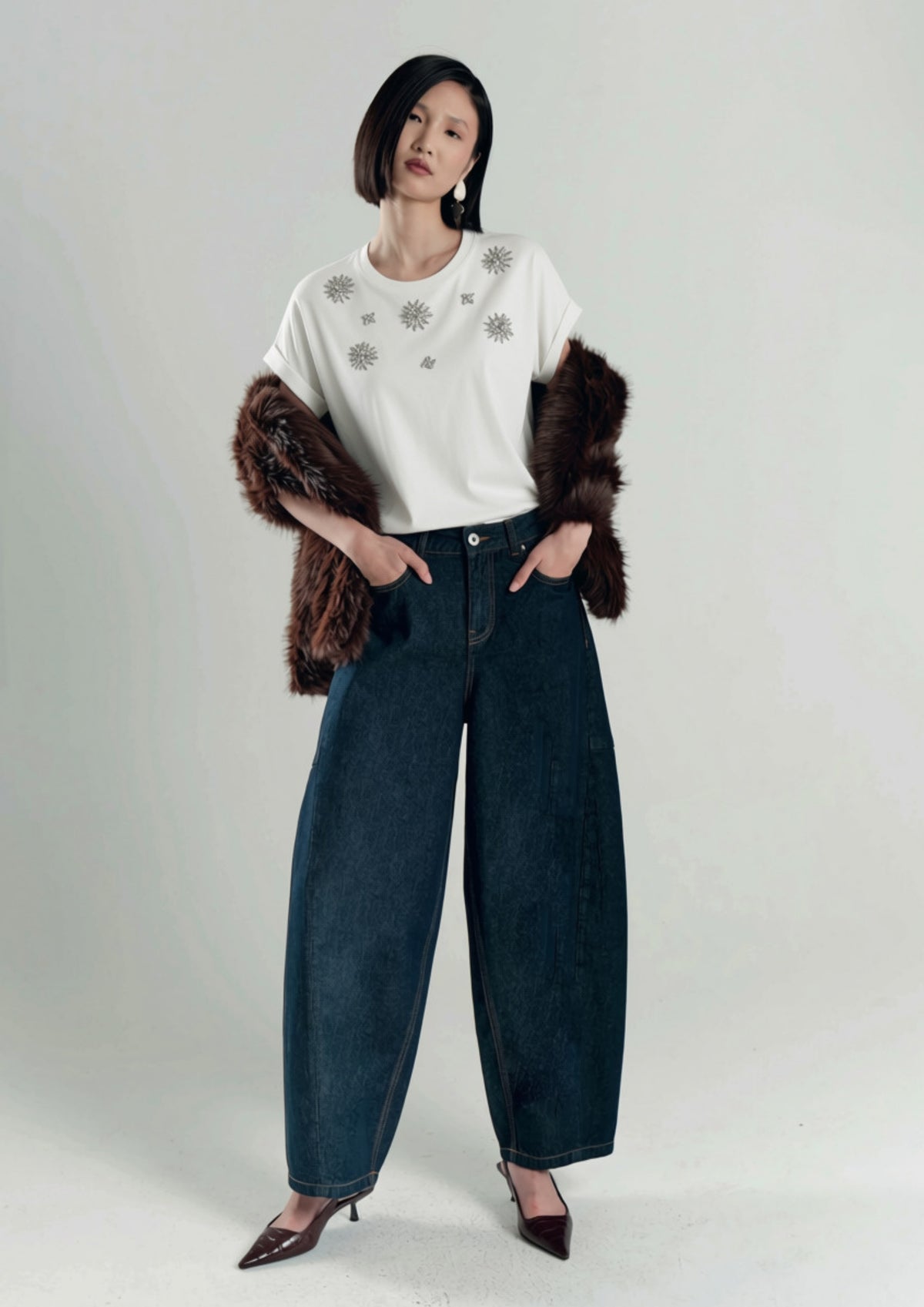 t-shirt donna mezza manica oversize con strass bianco shiki SK2627092 BIANCO SHIKI 