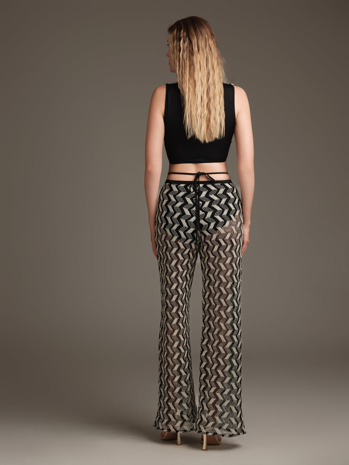 CROP TOP DONNA  IN MAGLIA LAVORATA CON MOTIVO ZIG ZAG NERO COTAZUR TPC61140 NERO COTAZUR 