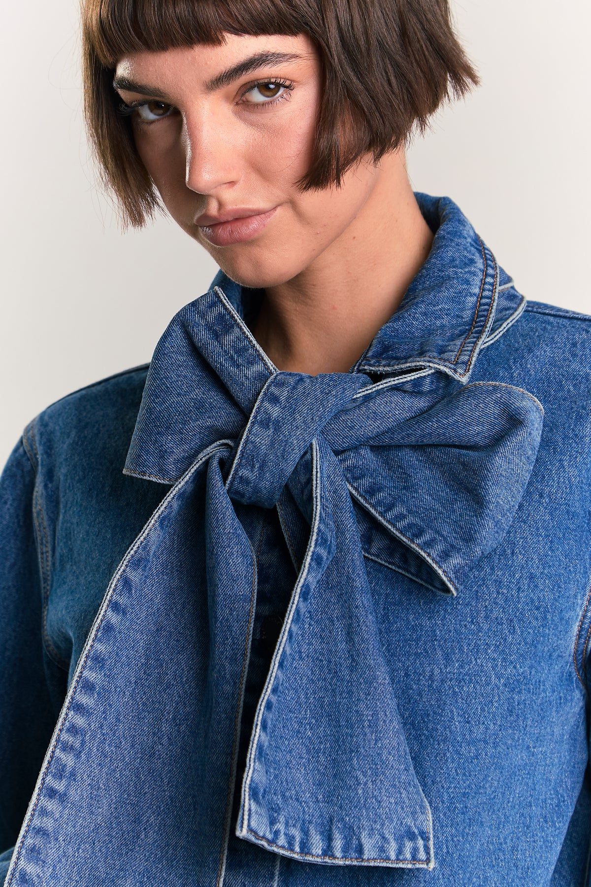 CAMICIA DONNA CON FIOCCO IN DENIM GLAMOROUS AN5538 BLU DENIM GLAMOROUS 