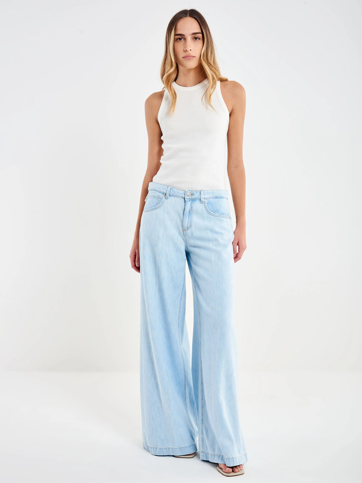 Jeans DONNA Madison Wide Leg Chiaro DENIM VICOLO DAB5023 DENIM CHIARO VICOLO 