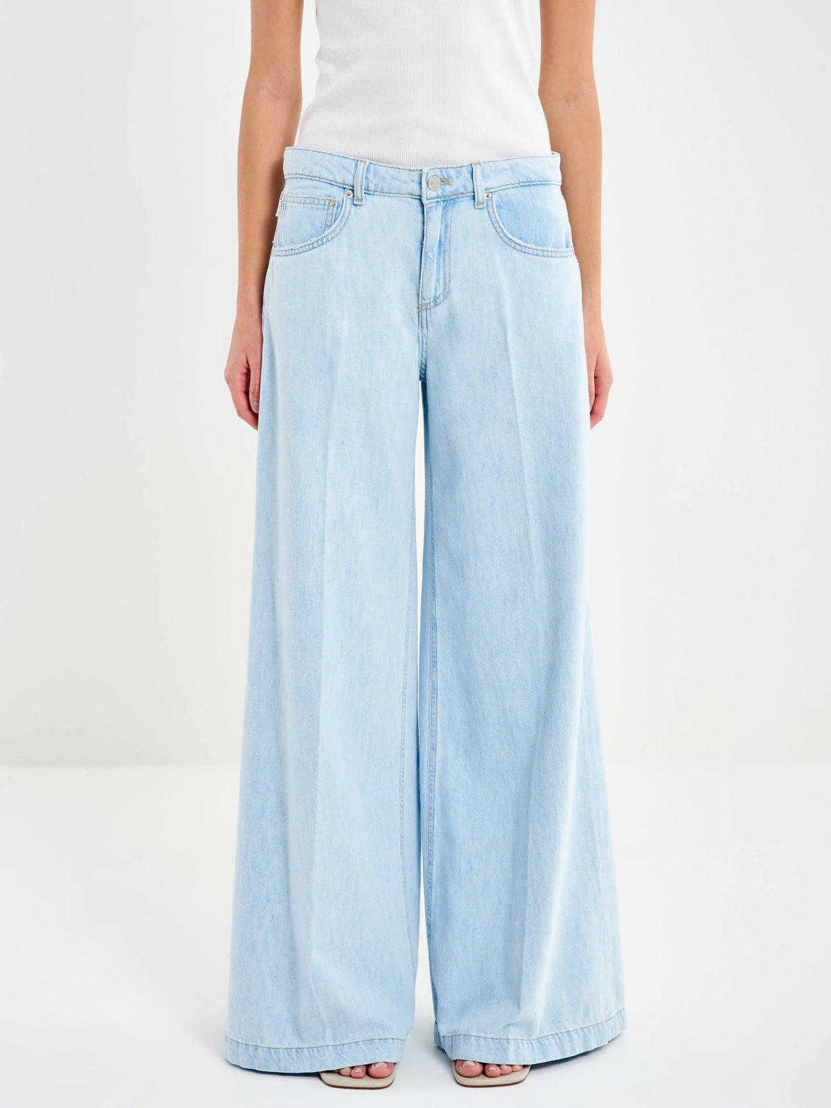 Jeans DONNA Madison Wide Leg Chiaro DENIM VICOLO DAB5023 DENIM CHIARO VICOLO 