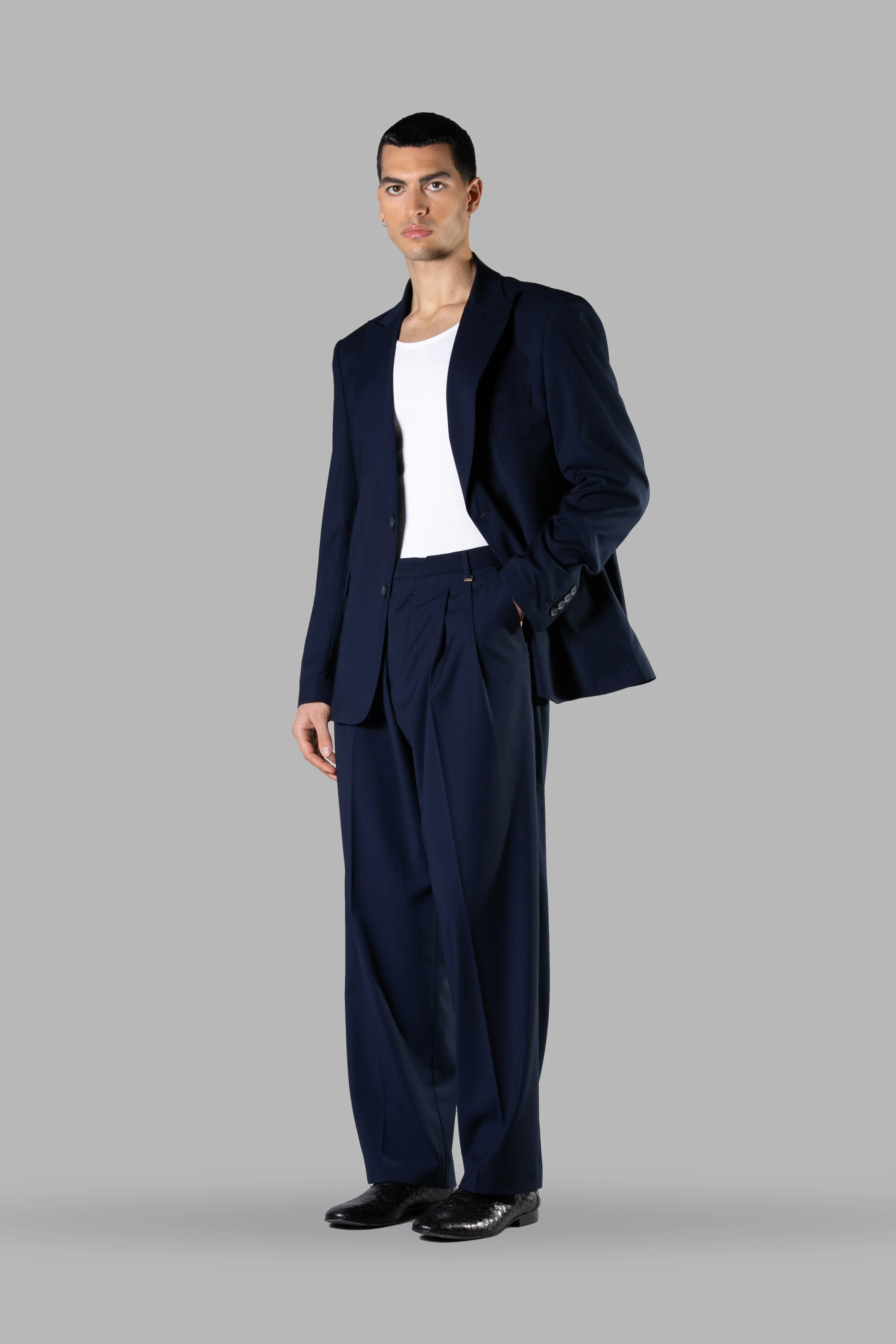 DOUBLE PENCE TROUSERS WITH WIDE BOTTOM