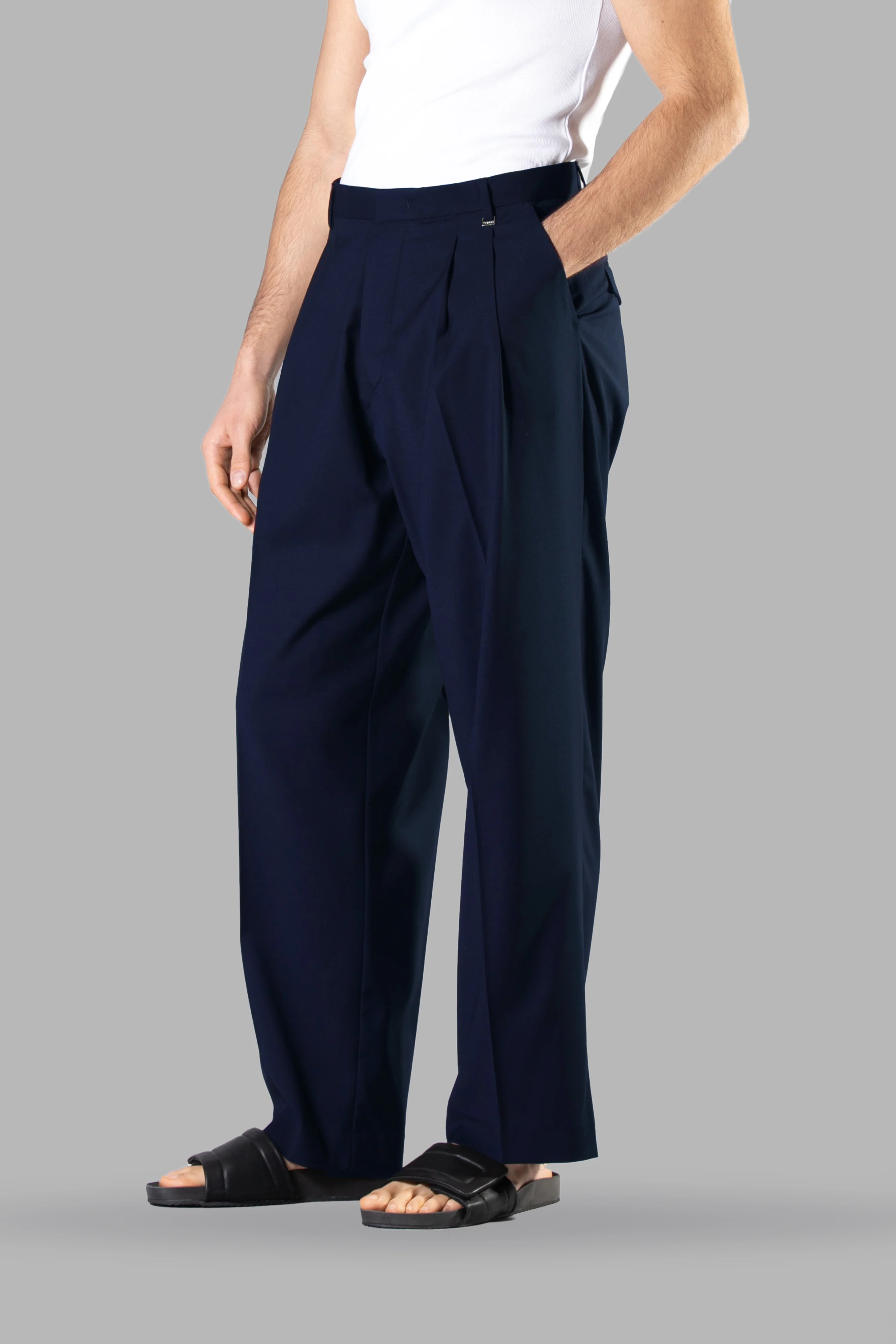 DOUBLE PENCE TROUSERS WITH WIDE BOTTOM