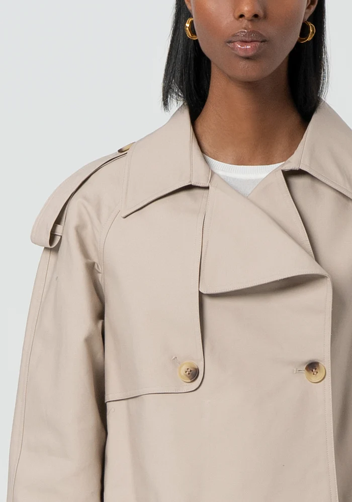 Trench cropped in cotone FR25SC7001W76401 MUD FRACOMINA 