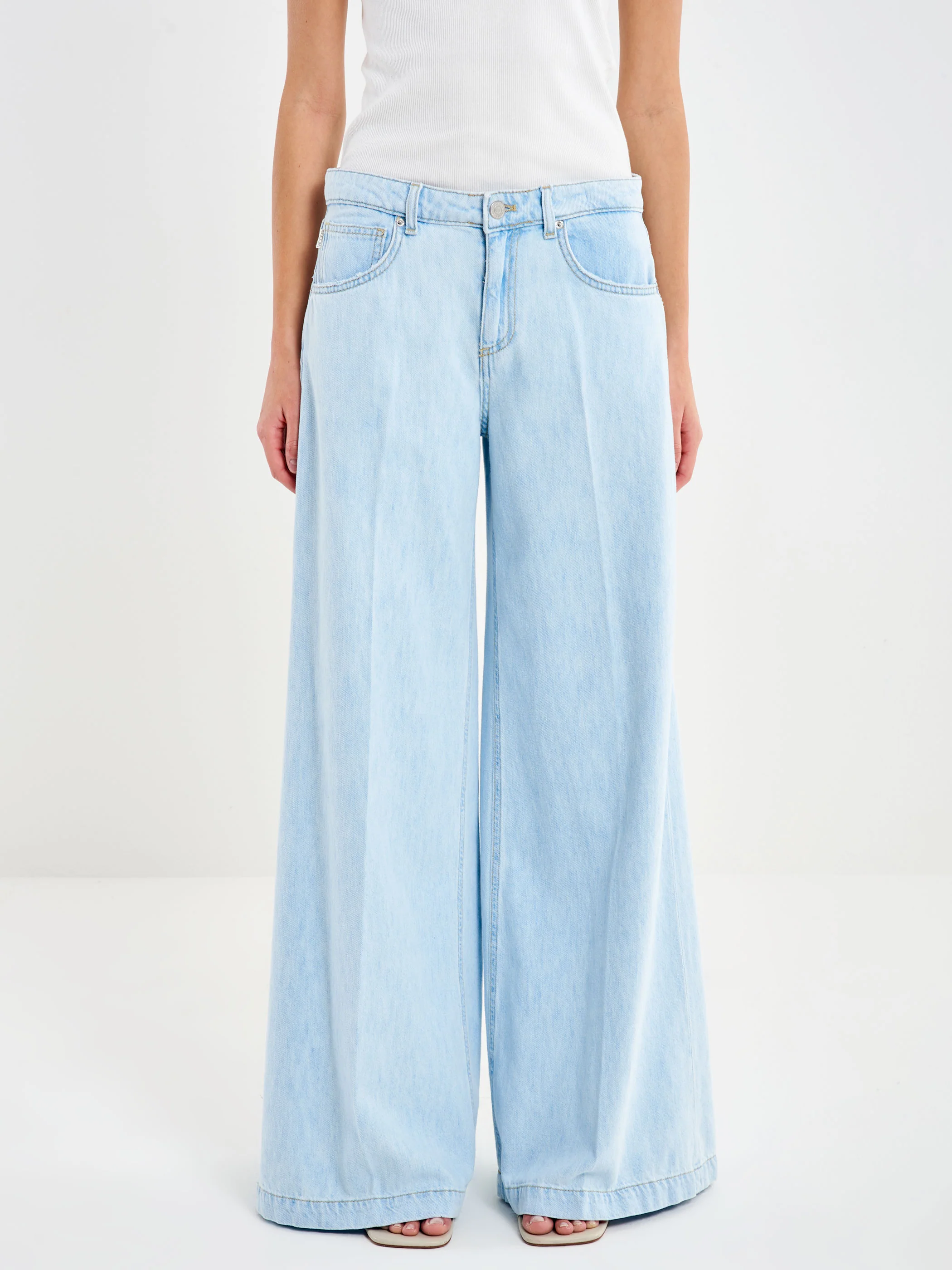 Jeans DONNA Madison Wide Leg Chiaro DENIM VICOLO DAB5023 DENIM CHIARO VICOLO 
