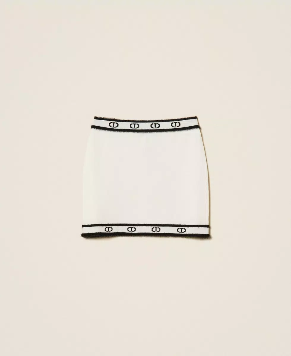 GONNA BAMBINA IN MAGLI CON LOGO IN VITA E SUL FONDO NERA TWINSET 252GJ3072 BIANCO-NERO TWINSET KIDS 