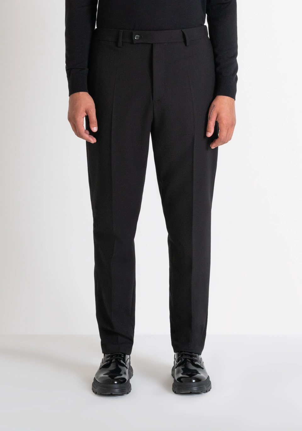 PANTALONI "EVAN" RELAXED FIT IN MISTO LANA E VISCOSA ELASTICA