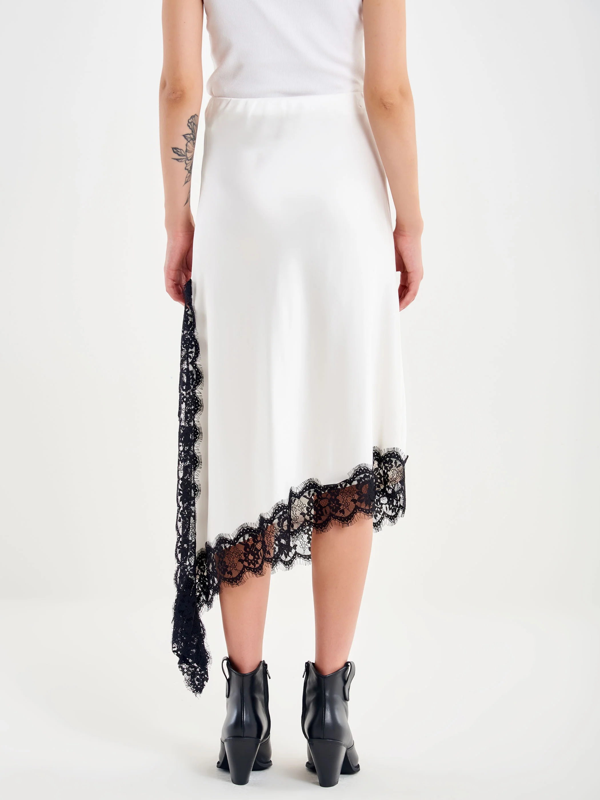 gonna DONNA in raso con pizzo PANNA VICOLO TF0995 PANNA VICOLO 